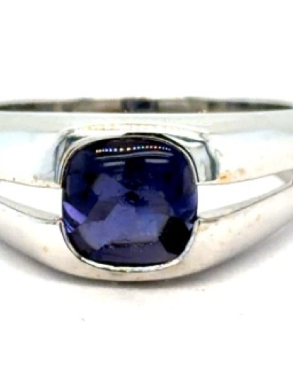 18K Tiffany & Co .Gentleman's Deep Hued Iolite Ring